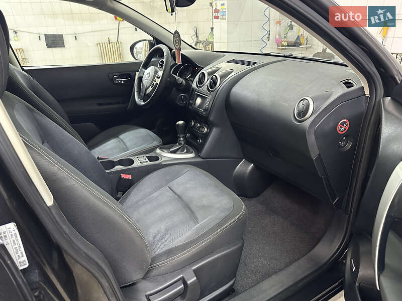 Внедорожник / Кроссовер Nissan Qashqai 2010 в Умани