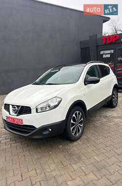 Внедорожник / Кроссовер Nissan Qashqai 2013 в Черновцах