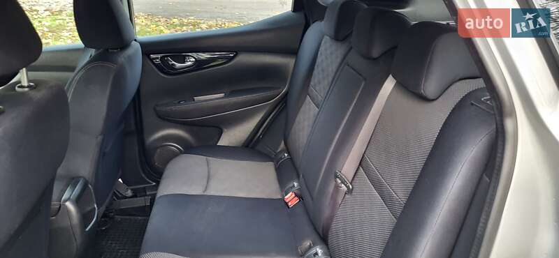 Внедорожник / Кроссовер Nissan Qashqai 2014 в Черкассах