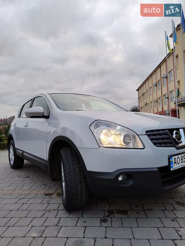 Внедорожник / Кроссовер Nissan Qashqai 2007 в Ужгороде
