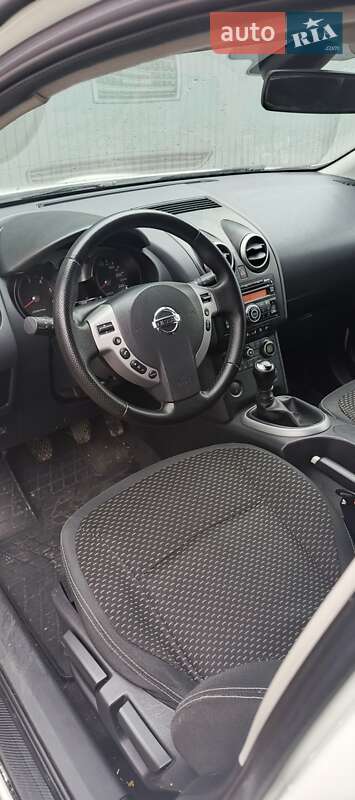 Позашляховик / Кросовер Nissan Qashqai 2008 в Коломиї фото 16 Позашляховик / Кросовер Nissan Qashqai 2008 в Коломиї
