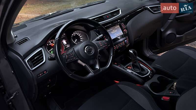 Внедорожник / Кроссовер Nissan Qashqai 2019 в Киеве