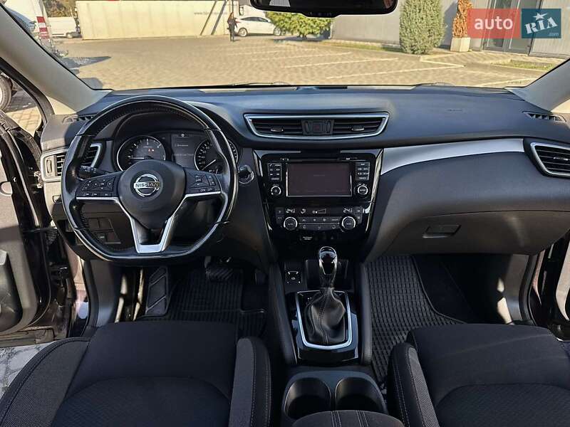 Внедорожник / Кроссовер Nissan Qashqai 2018 в Ивано-Франковске