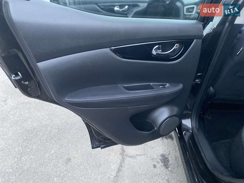 Позашляховик / Кросовер Nissan Qashqai 2014 в Новоархангельську фото 18 Позашляховик / Кросовер Nissan Qashqai 2014 в Новоархангельську