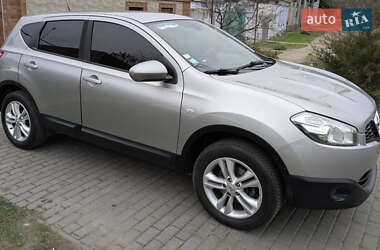 Позашляховик / Кросовер Nissan Qashqai 2011 в Миколаєві