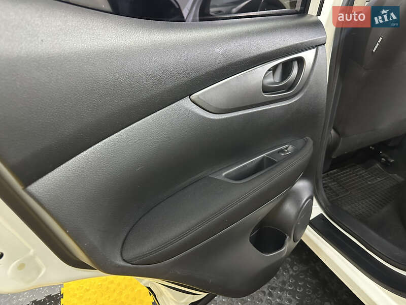 Позашляховик / Кросовер Nissan Qashqai 2018 в Вінниці