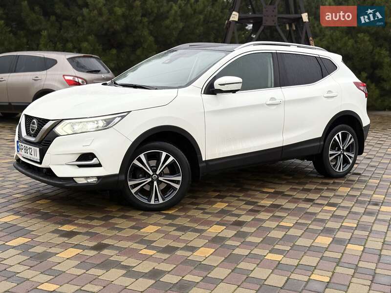 Внедорожник / Кроссовер Nissan Qashqai 2020 в Днепре