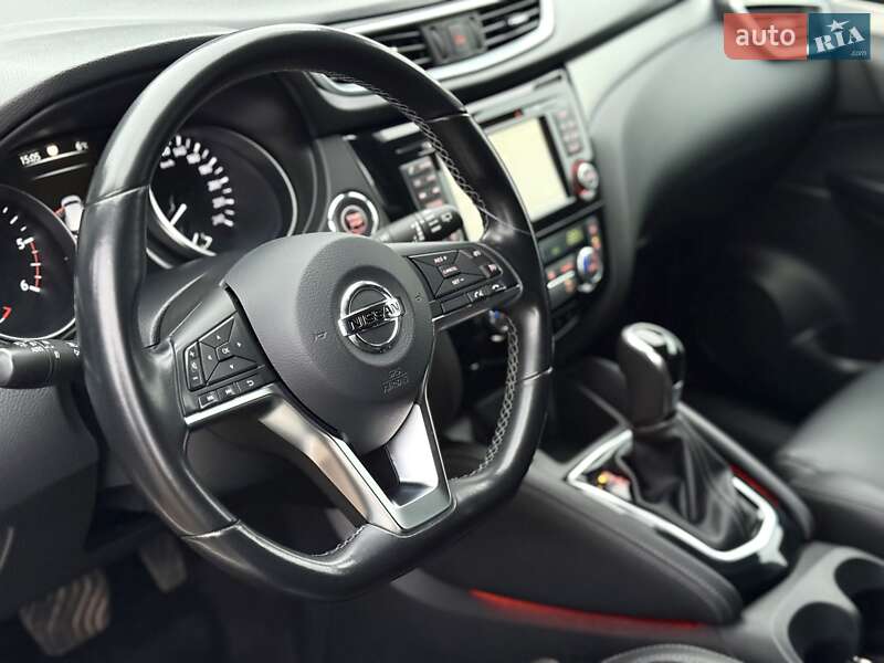 Внедорожник / Кроссовер Nissan Qashqai 2020 в Днепре