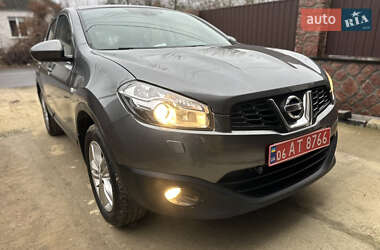 Внедорожник / Кроссовер Nissan Qashqai 2011 в Житомире