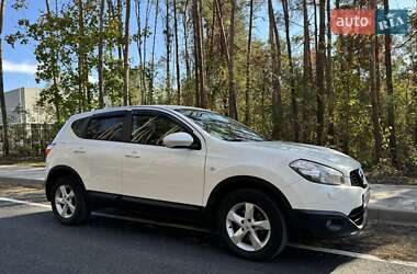 Внедорожник / Кроссовер Nissan Qashqai 2013 в Житомире