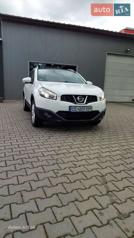 Позашляховик / Кросовер Nissan Qashqai 2012 в Чернівцях фото 5 Позашляховик / Кросовер Nissan Qashqai 2012 в Чернівцях