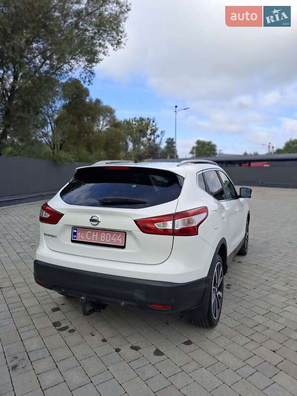 Позашляховик / Кросовер Nissan Qashqai 2014 в Львові фото 11 Позашляховик / Кросовер Nissan Qashqai 2014 в Львові
