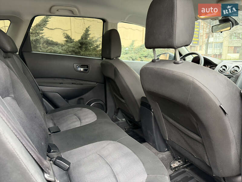 Внедорожник / Кроссовер Nissan Qashqai 2010 в Ровно