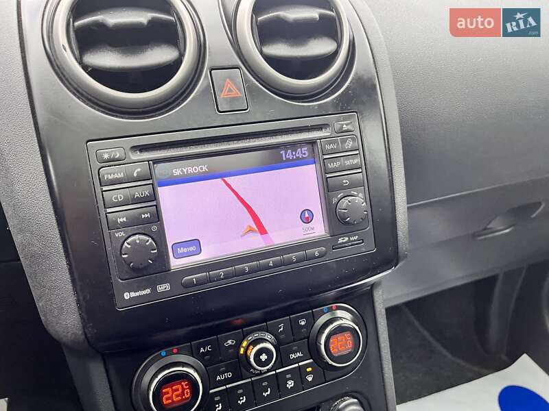 Внедорожник / Кроссовер Nissan Qashqai 2013 в Дубно