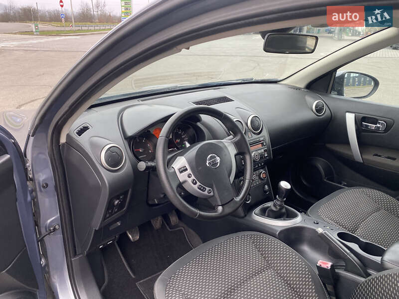 Внедорожник / Кроссовер Nissan Qashqai 2007 в Ивано-Франковске