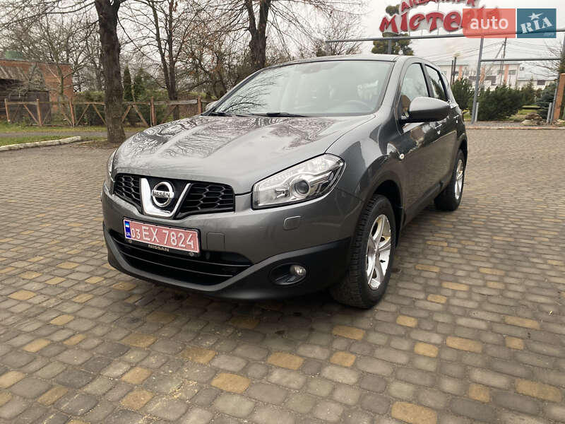Позашляховик / Кросовер Nissan Qashqai 2011 в Луцьку