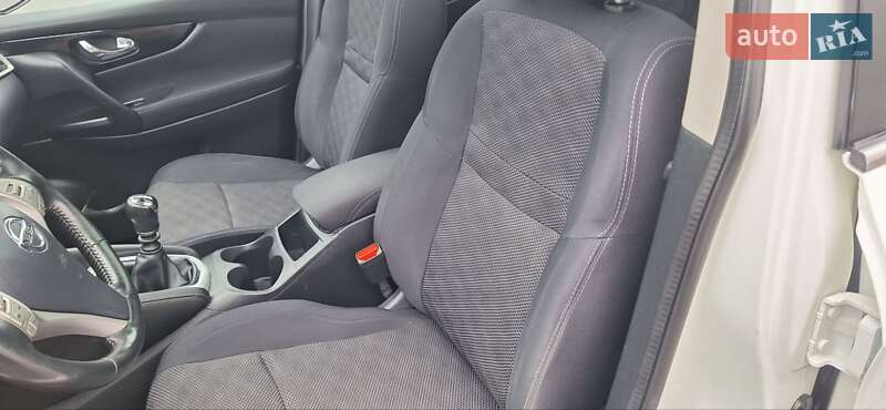 Внедорожник / Кроссовер Nissan Qashqai 2015 в Новоархангельске фото 50 Внедорожник / Кроссовер Nissan Qashqai 2015 в Новоархангельске