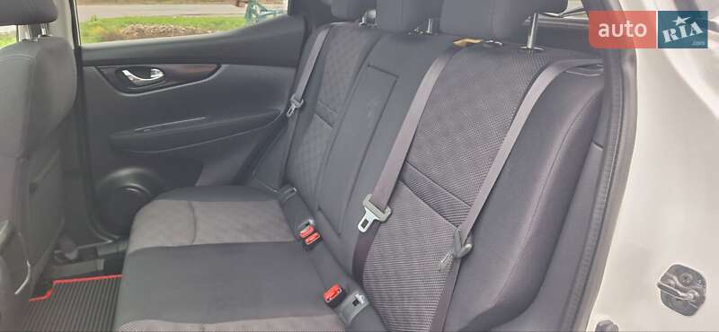 Внедорожник / Кроссовер Nissan Qashqai 2015 в Новоархангельске фото 57 Внедорожник / Кроссовер Nissan Qashqai 2015 в Новоархангельске