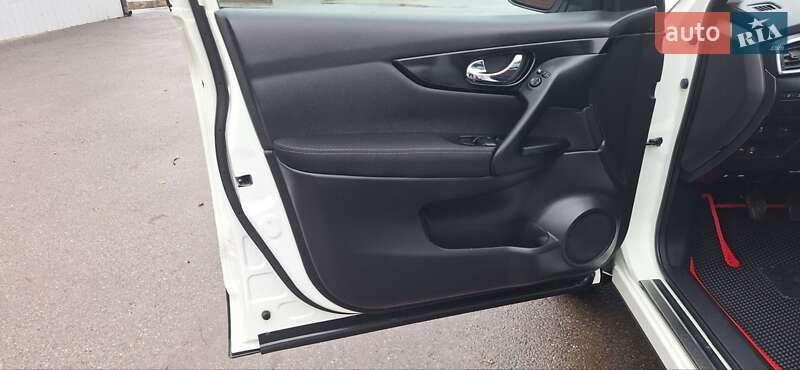 Внедорожник / Кроссовер Nissan Qashqai 2015 в Новоархангельске фото 61 Внедорожник / Кроссовер Nissan Qashqai 2015 в Новоархангельске