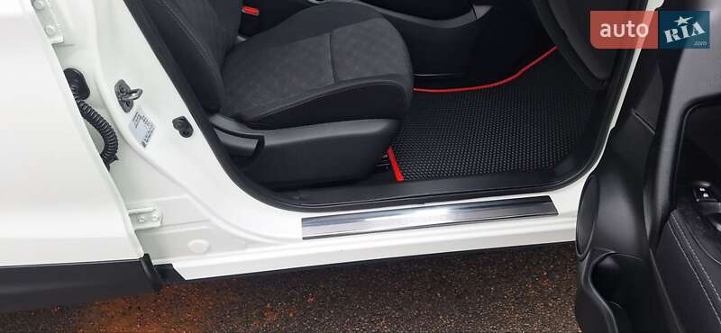 Внедорожник / Кроссовер Nissan Qashqai 2015 в Новоархангельске фото 79 Внедорожник / Кроссовер Nissan Qashqai 2015 в Новоархангельске