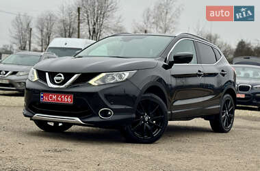Внедорожник / Кроссовер Nissan Qashqai 2015 в Калуше