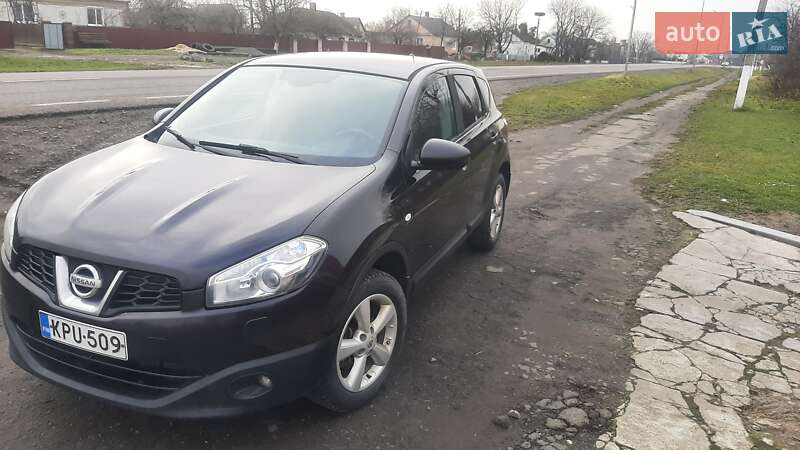 Внедорожник / Кроссовер Nissan Qashqai 2011 в Локачах
