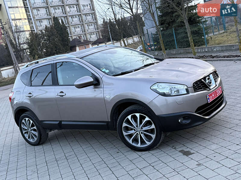 Nissan Qashqai 2012