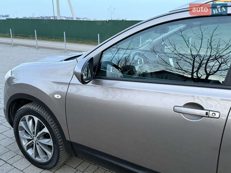 Внедорожник / Кроссовер Nissan Qashqai 2012 в Львове