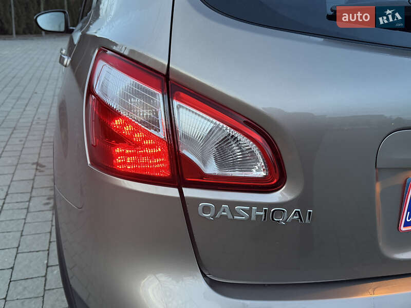 Внедорожник / Кроссовер Nissan Qashqai 2012 в Львове