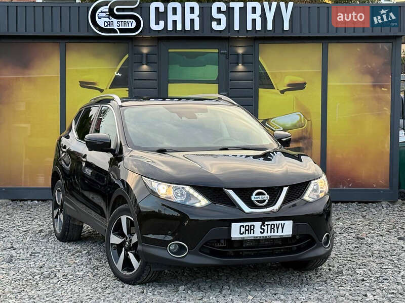 Внедорожник / Кроссовер Nissan Qashqai 2015 в Стрые фото 2 Внедорожник / Кроссовер Nissan Qashqai 2015 в Стрые