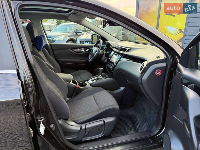 Внедорожник / Кроссовер Nissan Qashqai 2015 в Стрые фото 40 Внедорожник / Кроссовер Nissan Qashqai 2015 в Стрые