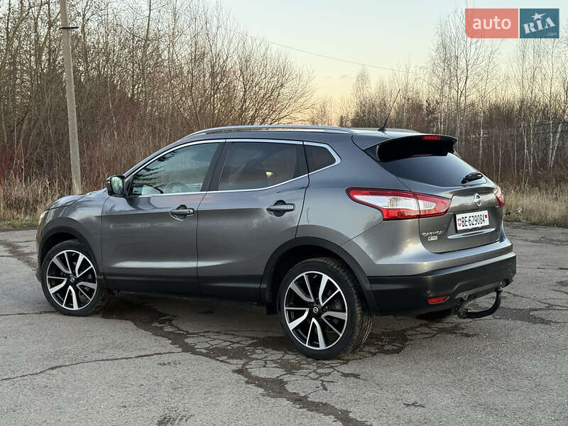 Позашляховик / Кросовер Nissan Qashqai 2015 в Трускавці фото 14 Позашляховик / Кросовер Nissan Qashqai 2015 в Трускавці