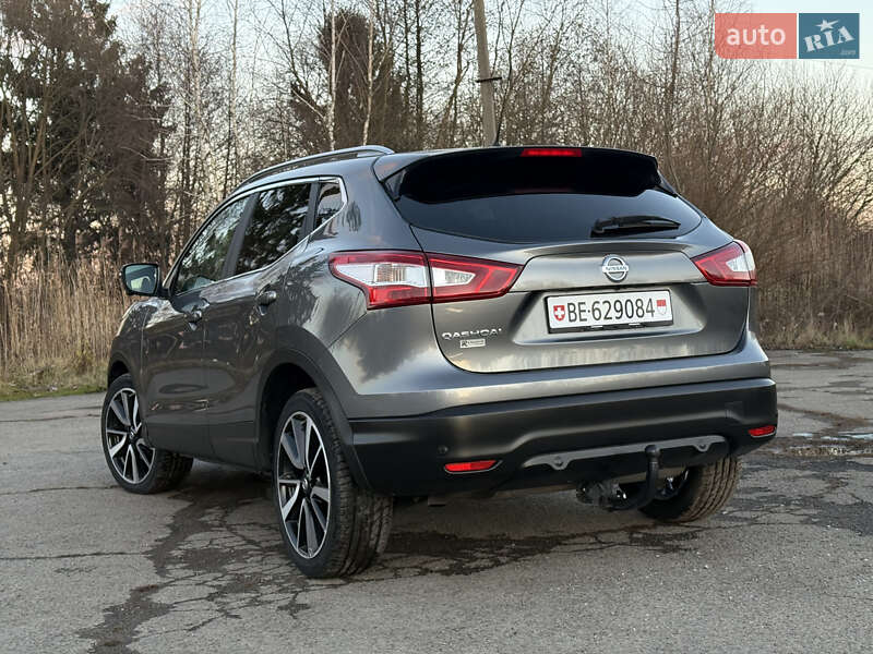 Позашляховик / Кросовер Nissan Qashqai 2015 в Трускавці фото 15 Позашляховик / Кросовер Nissan Qashqai 2015 в Трускавці