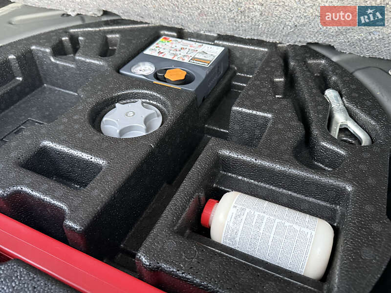 Позашляховик / Кросовер Nissan Qashqai 2015 в Трускавці фото 57 Позашляховик / Кросовер Nissan Qashqai 2015 в Трускавці