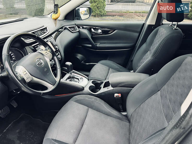 Позашляховик / Кросовер Nissan Qashqai 2016 в Житомирі фото 10 Позашляховик / Кросовер Nissan Qashqai 2016 в Житомирі
