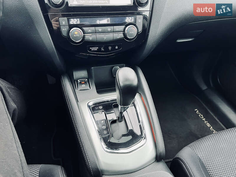 Позашляховик / Кросовер Nissan Qashqai 2016 в Житомирі фото 16 Позашляховик / Кросовер Nissan Qashqai 2016 в Житомирі