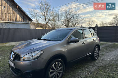 Внедорожник / Кроссовер Nissan Qashqai 2013 в Тячеве