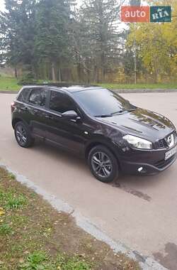 Позашляховик / Кросовер Nissan Qashqai 2012 в Житомирі