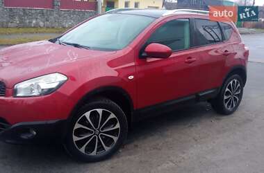 Внедорожник / Кроссовер Nissan Qashqai 2010 в Звягеле