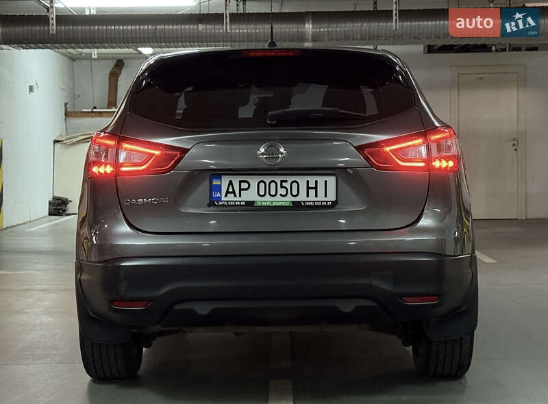 Внедорожник / Кроссовер Nissan Qashqai 2016 в Днепре