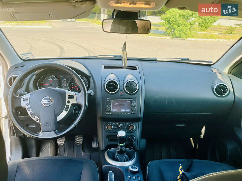 Внедорожник / Кроссовер Nissan Qashqai 2011 в Нежине