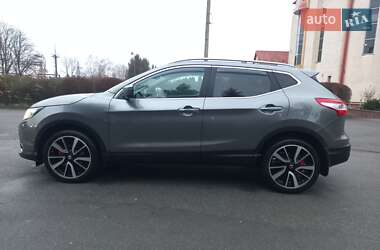 Позашляховик / Кросовер Nissan Qashqai 2015 в Тернополі