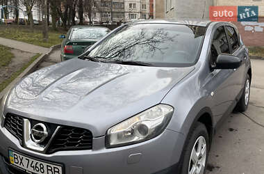 Внедорожник / Кроссовер Nissan Qashqai 2010 в Хмельницком