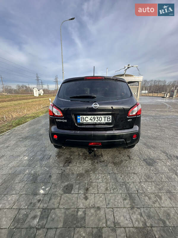 Внедорожник / Кроссовер Nissan Qashqai 2011 в Львове