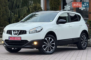 Позашляховик / Кросовер Nissan Qashqai 2013 в Стрию