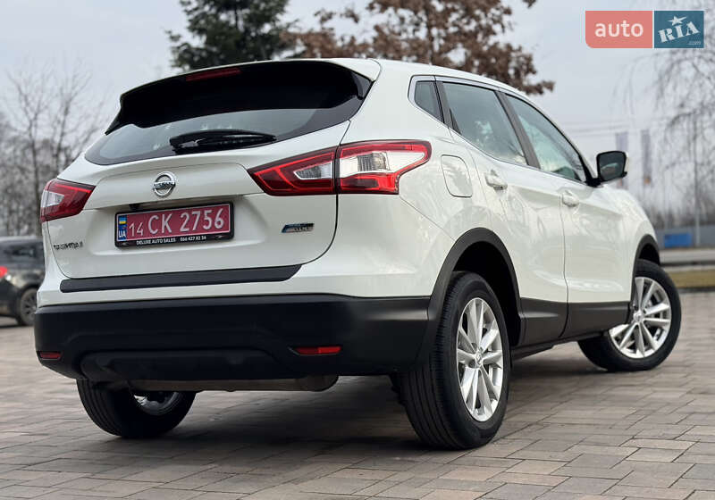 Внедорожник / Кроссовер Nissan Qashqai 2015 в Ивано-Франковске фото 6 Внедорожник / Кроссовер Nissan Qashqai 2015 в Ивано-Франковске