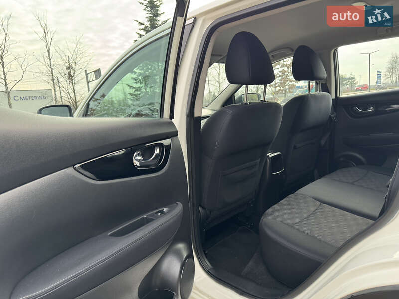 Внедорожник / Кроссовер Nissan Qashqai 2015 в Ивано-Франковске фото 33 Внедорожник / Кроссовер Nissan Qashqai 2015 в Ивано-Франковске