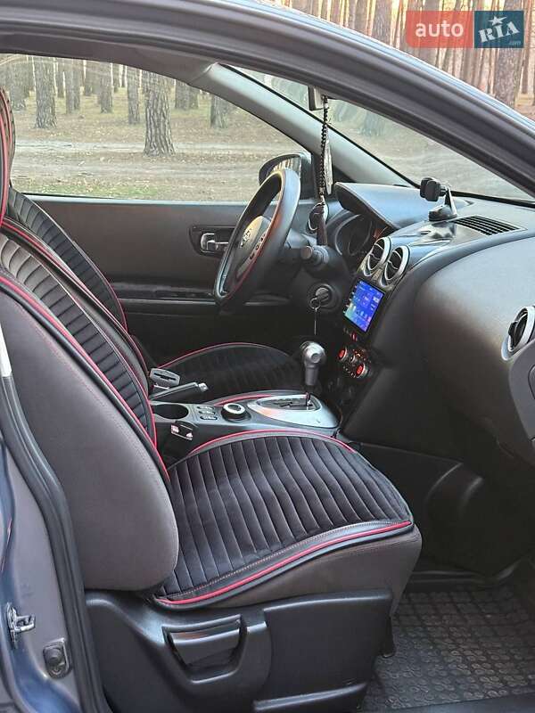 Позашляховик / Кросовер Nissan Qashqai 2007 в Сумах