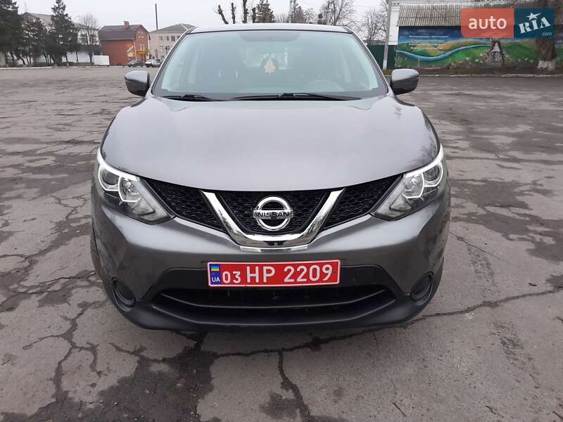 Внедорожник / Кроссовер Nissan Qashqai 2014 в Новоархангельске