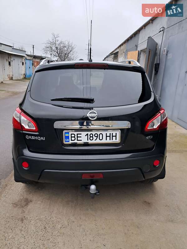 Внедорожник / Кроссовер Nissan Qashqai 2013 в Николаеве